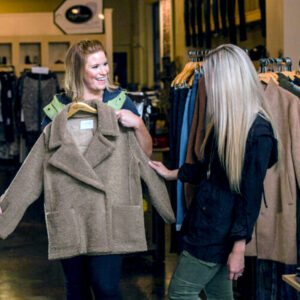 Link to listing of places to shop in Great Falls, Montana